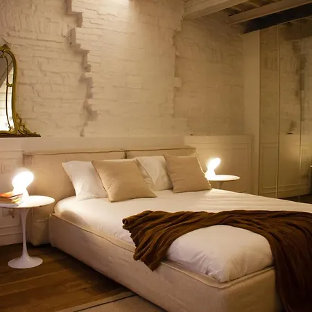 Casa Sapienza - Luxury In The Centre Apartment